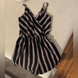 Women’s Size Small romper